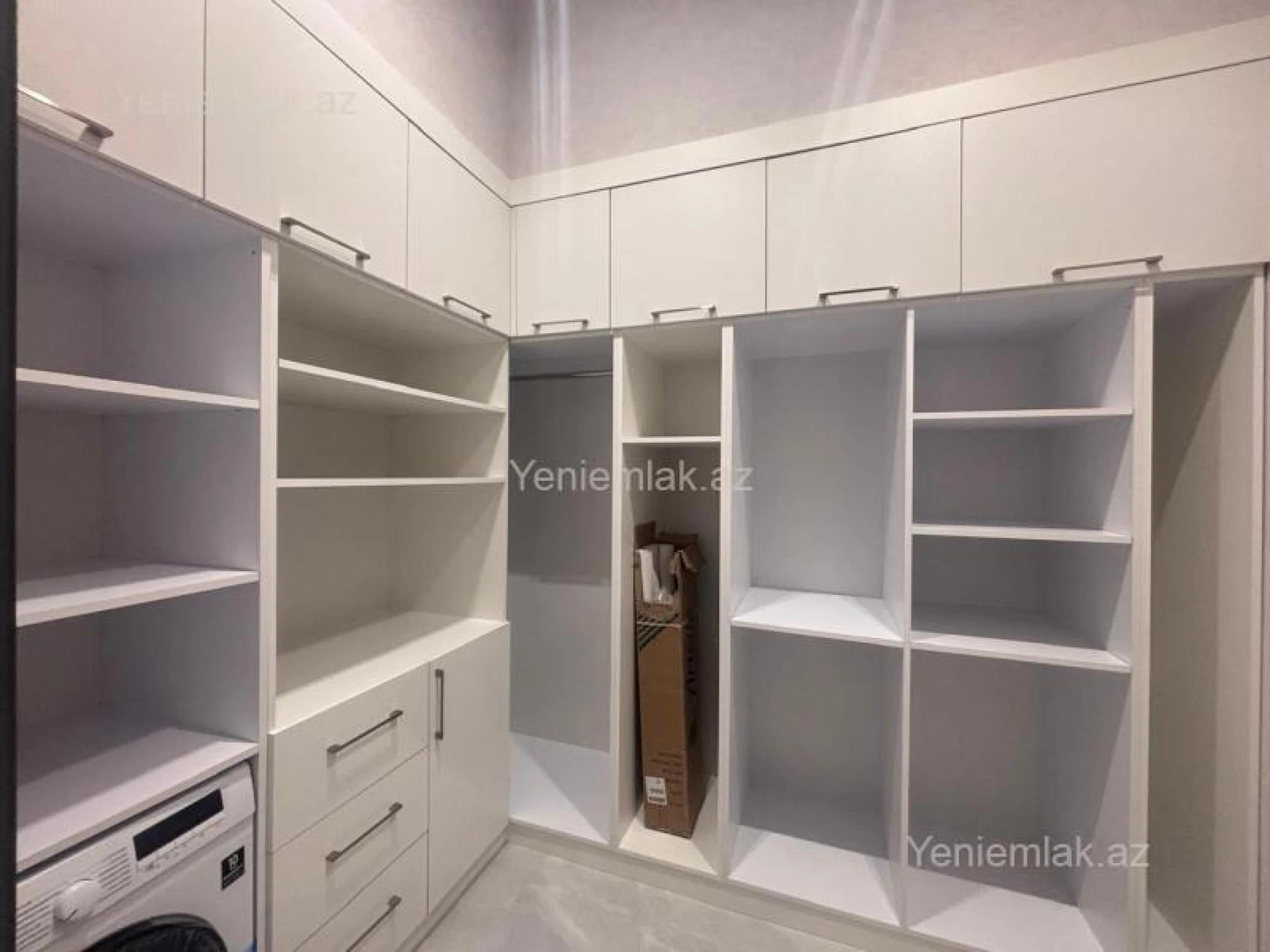 Satılır 5 otaqlı həyət evi 260 m²