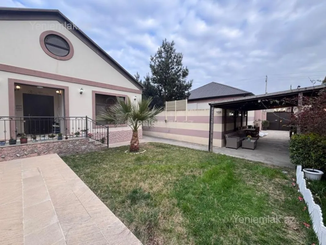 Satılır 3 otaqlı həyət evi 150 m²