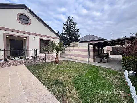 Satılır 3 otaqlı həyət evi 150 m²