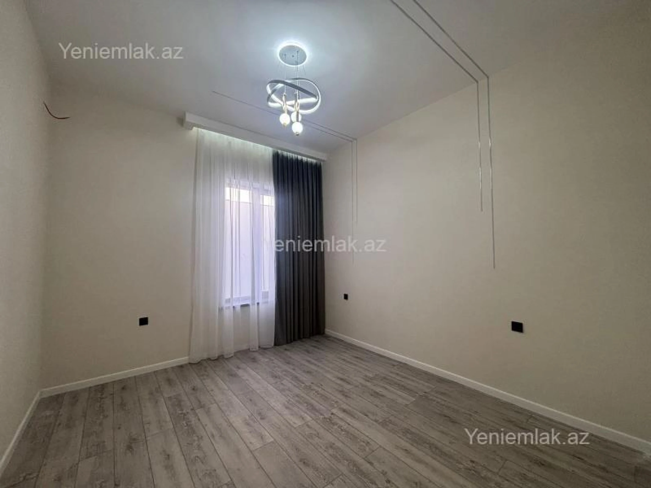Satılır 4 otaqlı həyət evi 145 m²