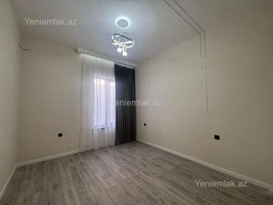 Satılır 4 otaqlı həyət evi 145 m²