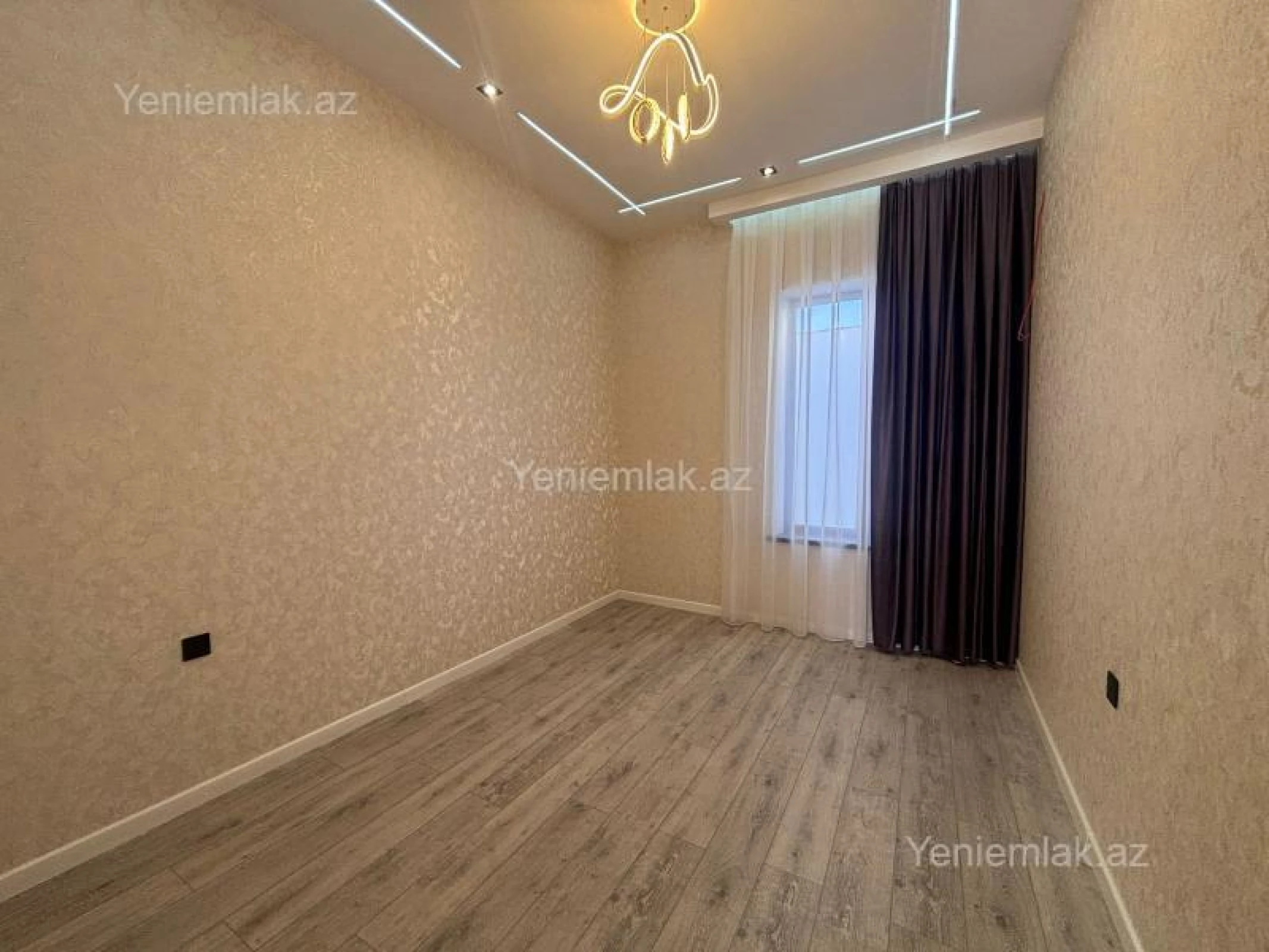 Satılır 4 otaqlı həyət evi 145 m²