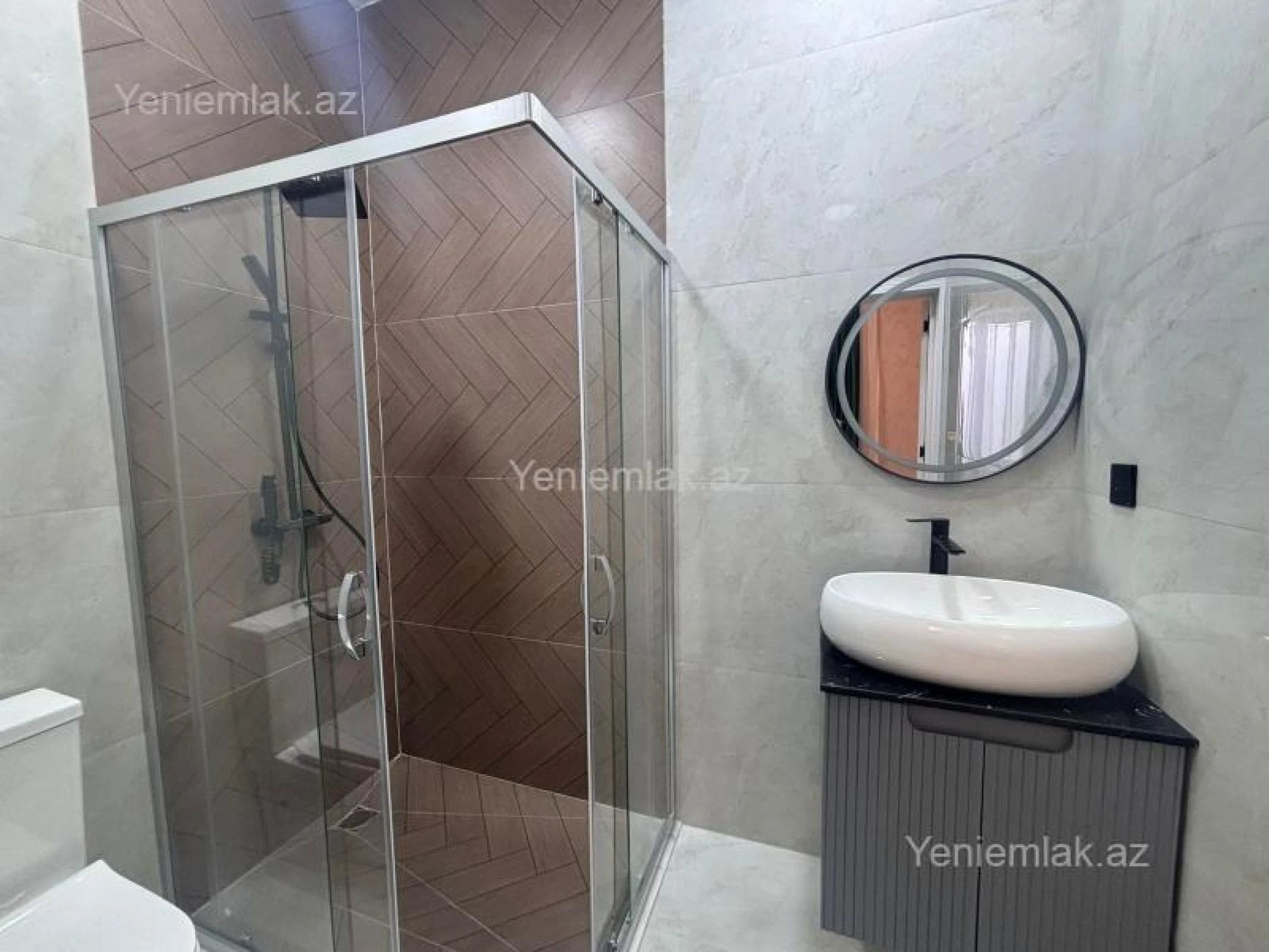 Satılır 4 otaqlı həyət evi 145 m²