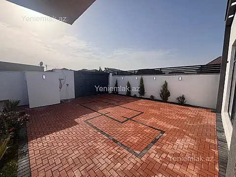Satılır 4 otaqlı həyət evi 145 m²