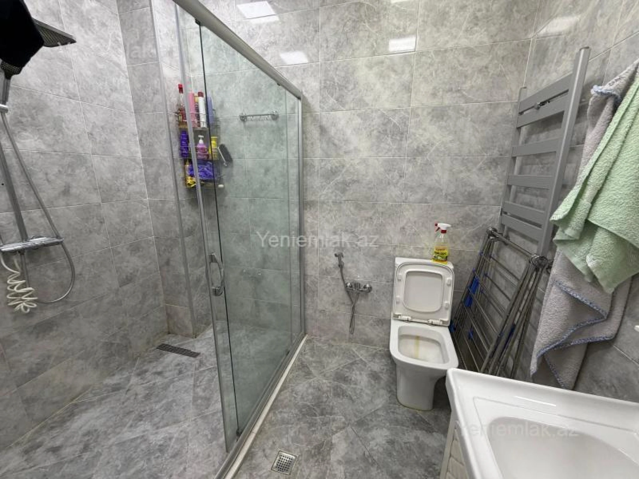 Satılır 2 otaqlı yeni tikili 63 m²