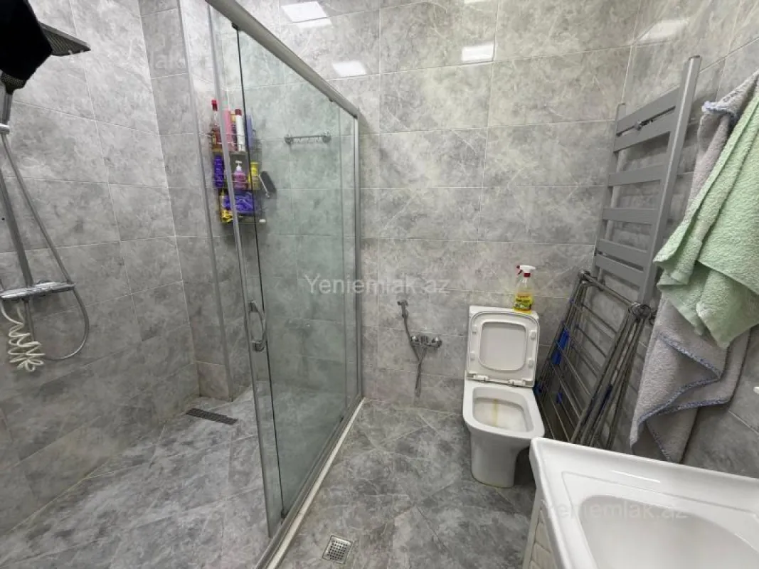 Satılır 2 otaqlı yeni tikili 63 m²