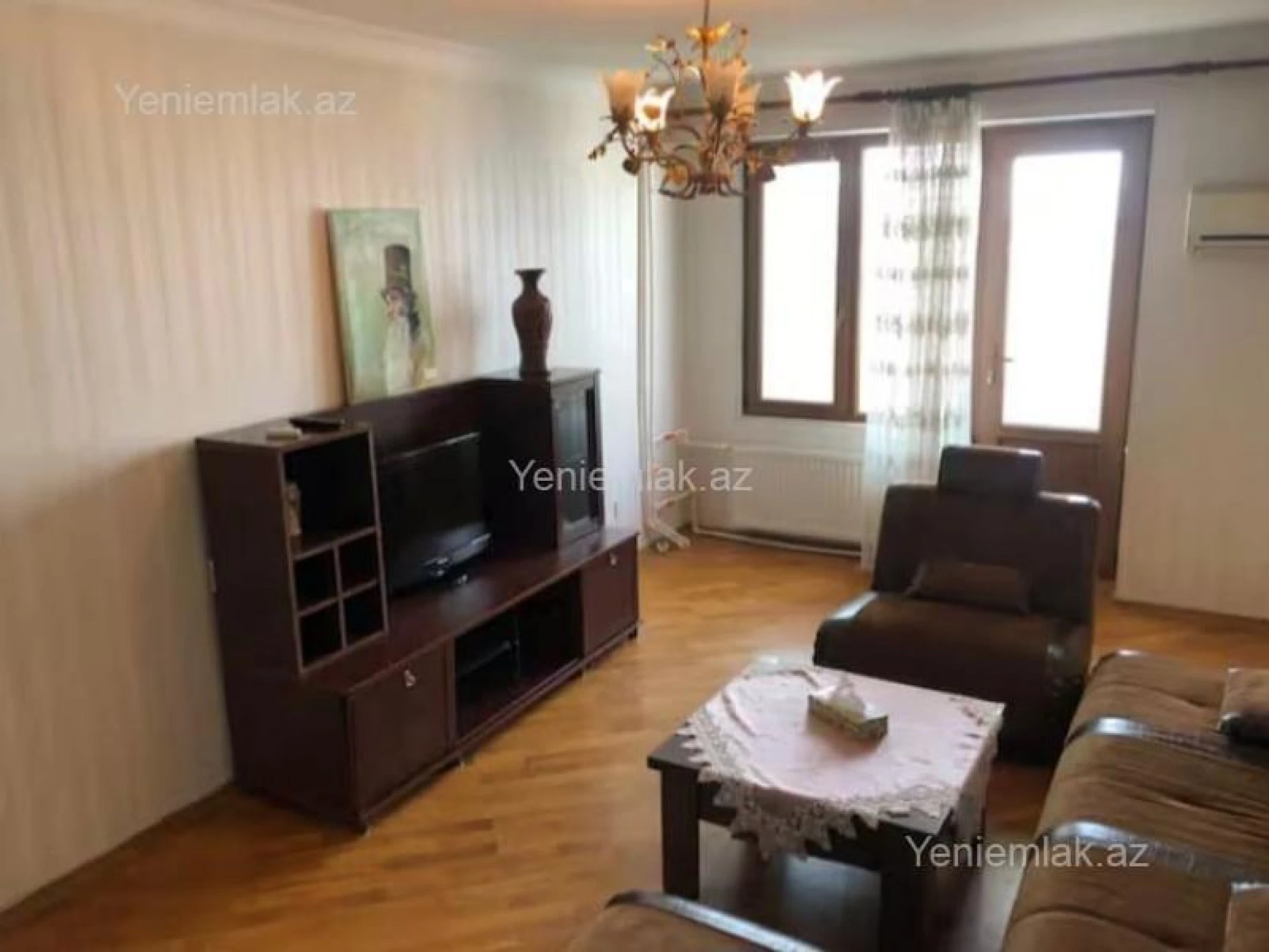 Satılır 2 otaqlı köhnə tikili 60 m²