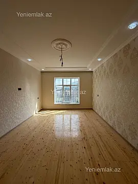 Satılır 4 otaqlı həyət evi 200 m²