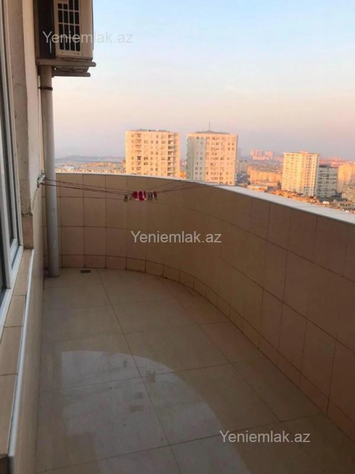 Satılır 3 otaqlı yeni tikili 150 m²