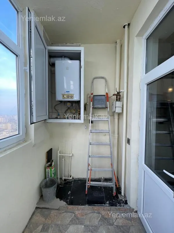 Satılır 3 otaqlı yeni tikili 150 m²