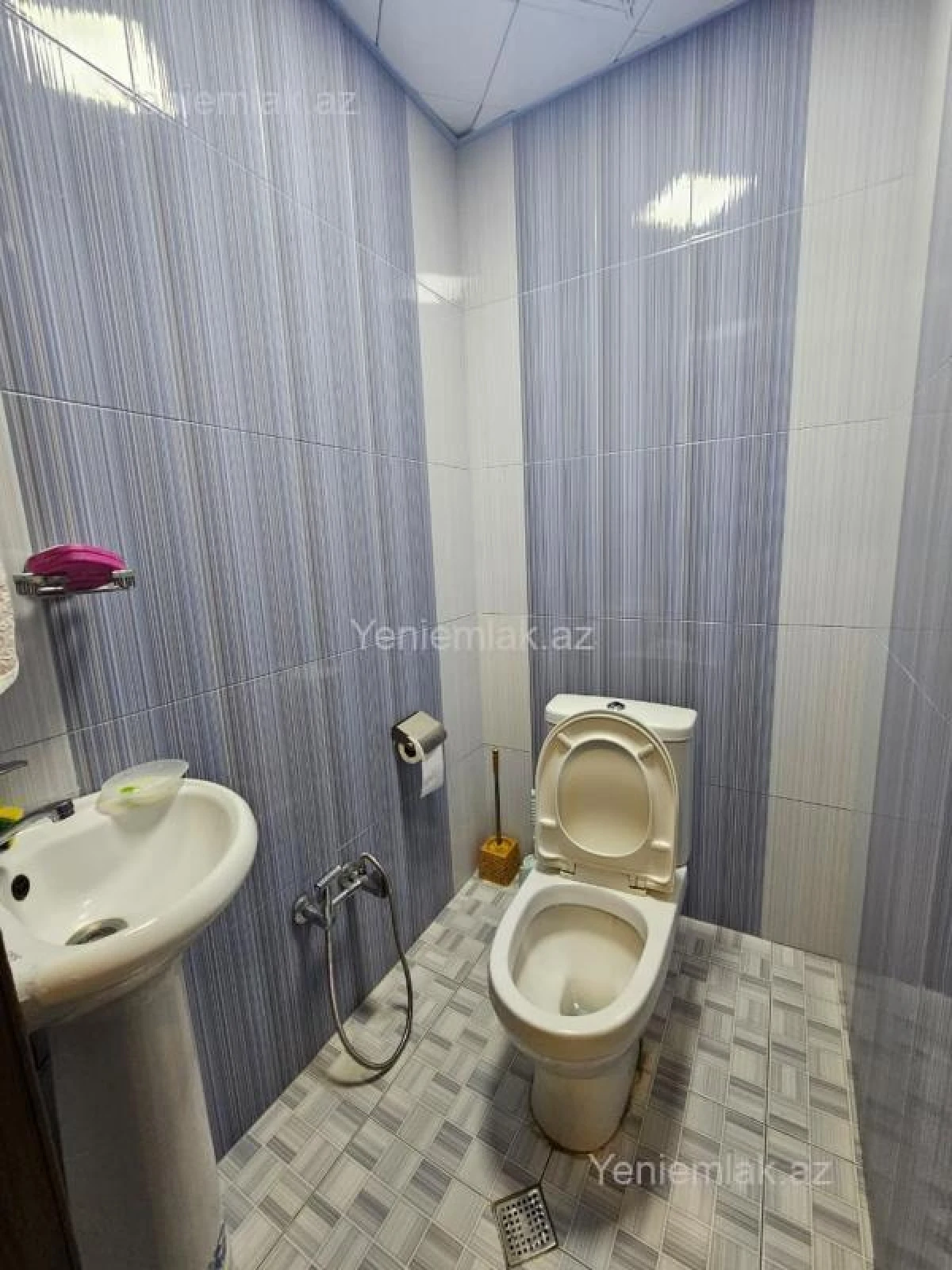 Satılır 2 otaqlı yeni tikili 100 m²