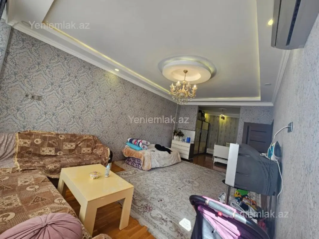 Satılır 2 otaqlı yeni tikili 100 m²