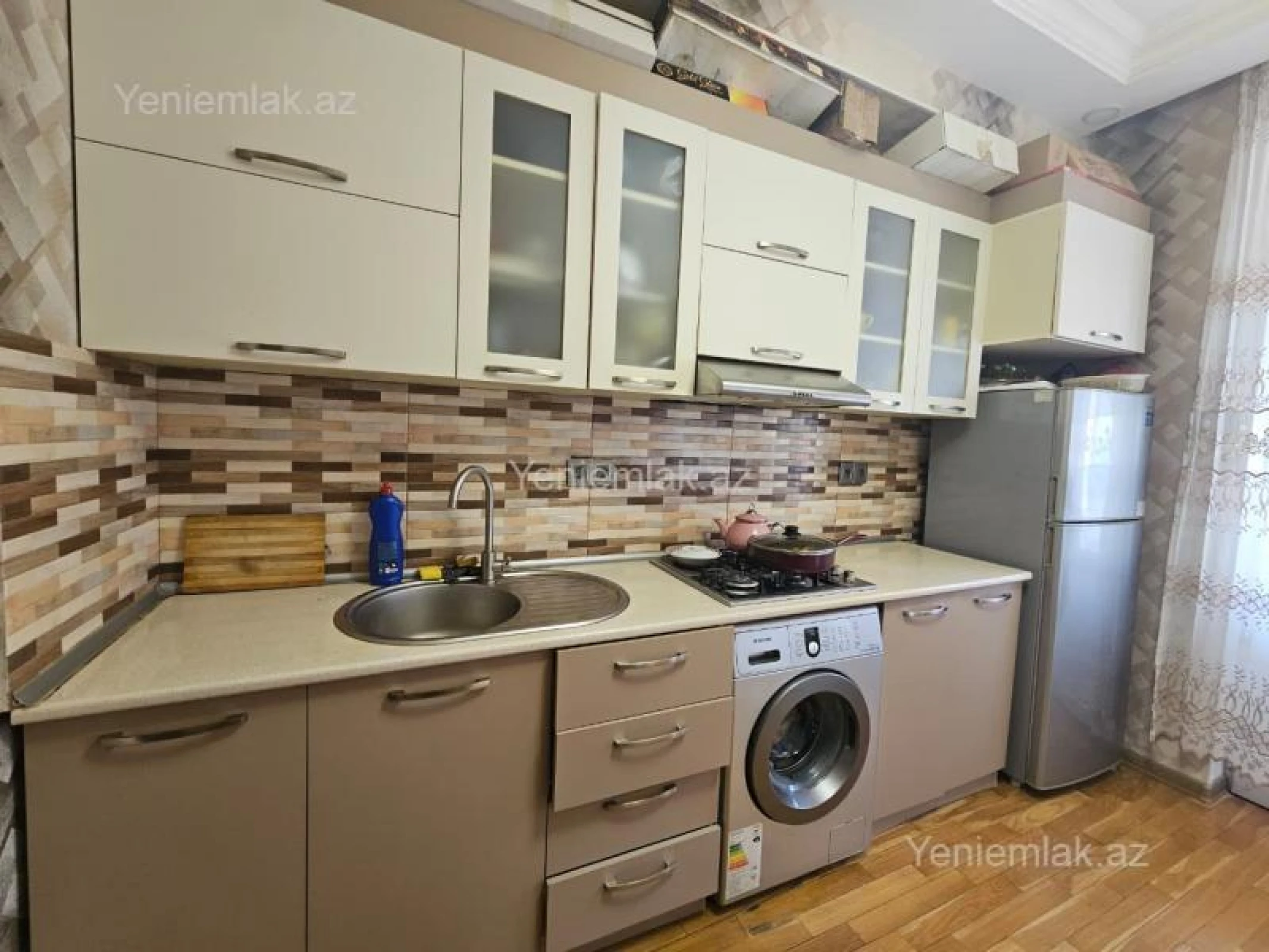 Satılır 2 otaqlı yeni tikili 100 m²