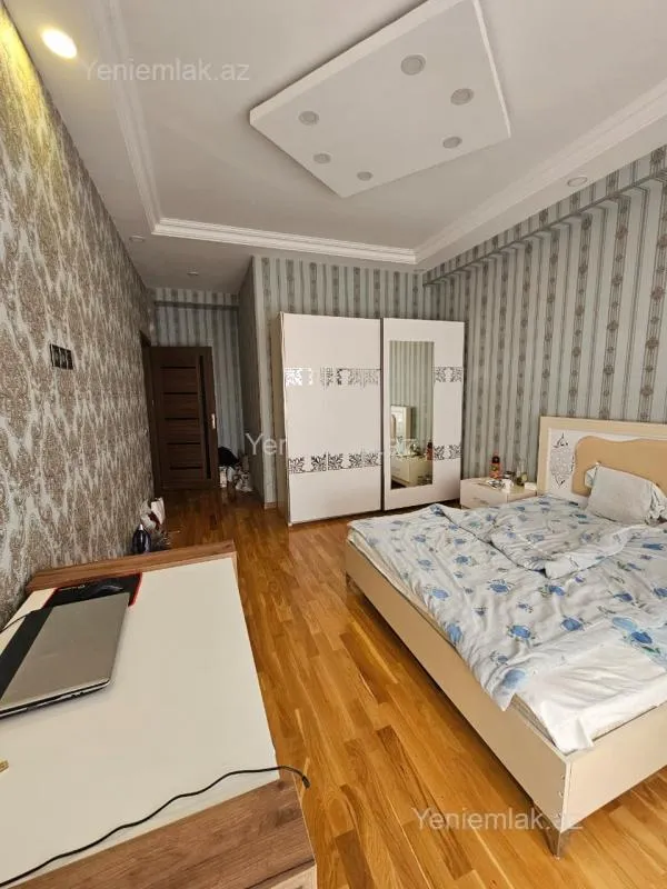 Satılır 2 otaqlı yeni tikili 100 m²