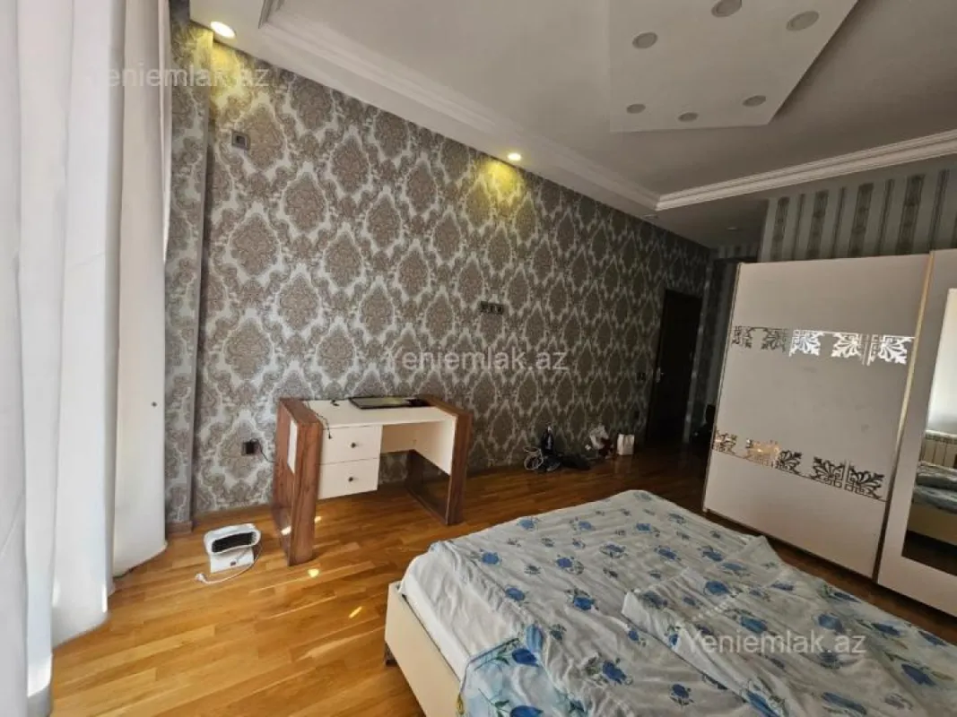 Satılır 2 otaqlı yeni tikili 100 m²