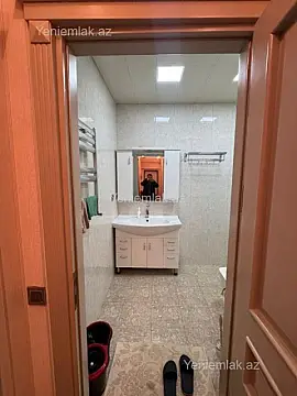 Satılır 2 otaqlı yeni tikili 65 m²