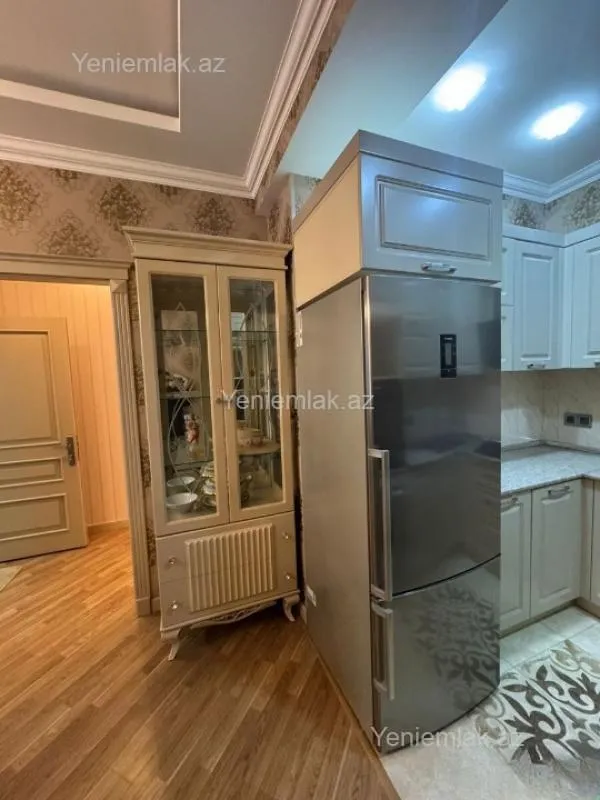 Satılır 2 otaqlı yeni tikili 65 m²