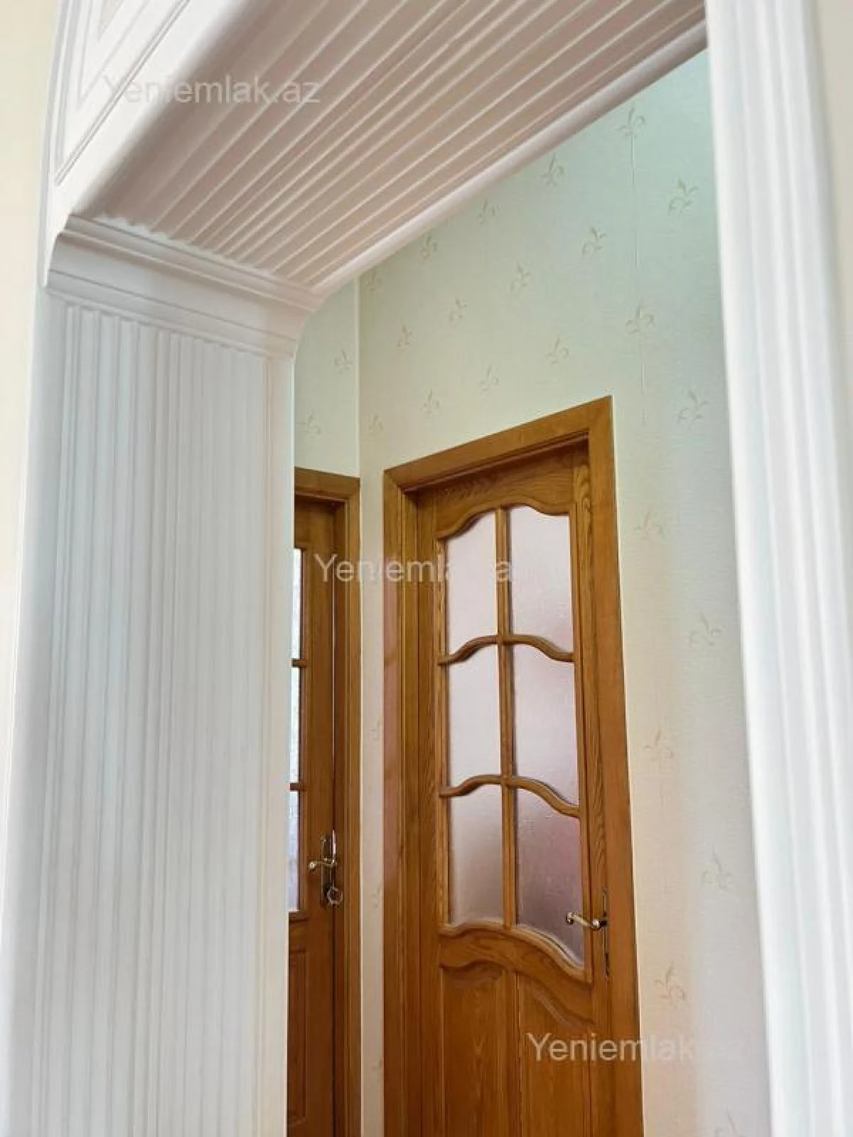 Satılır 9 otaqlı həyət evi 320 m²