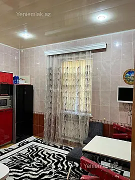 Satılır 9 otaqlı həyət evi 320 m²