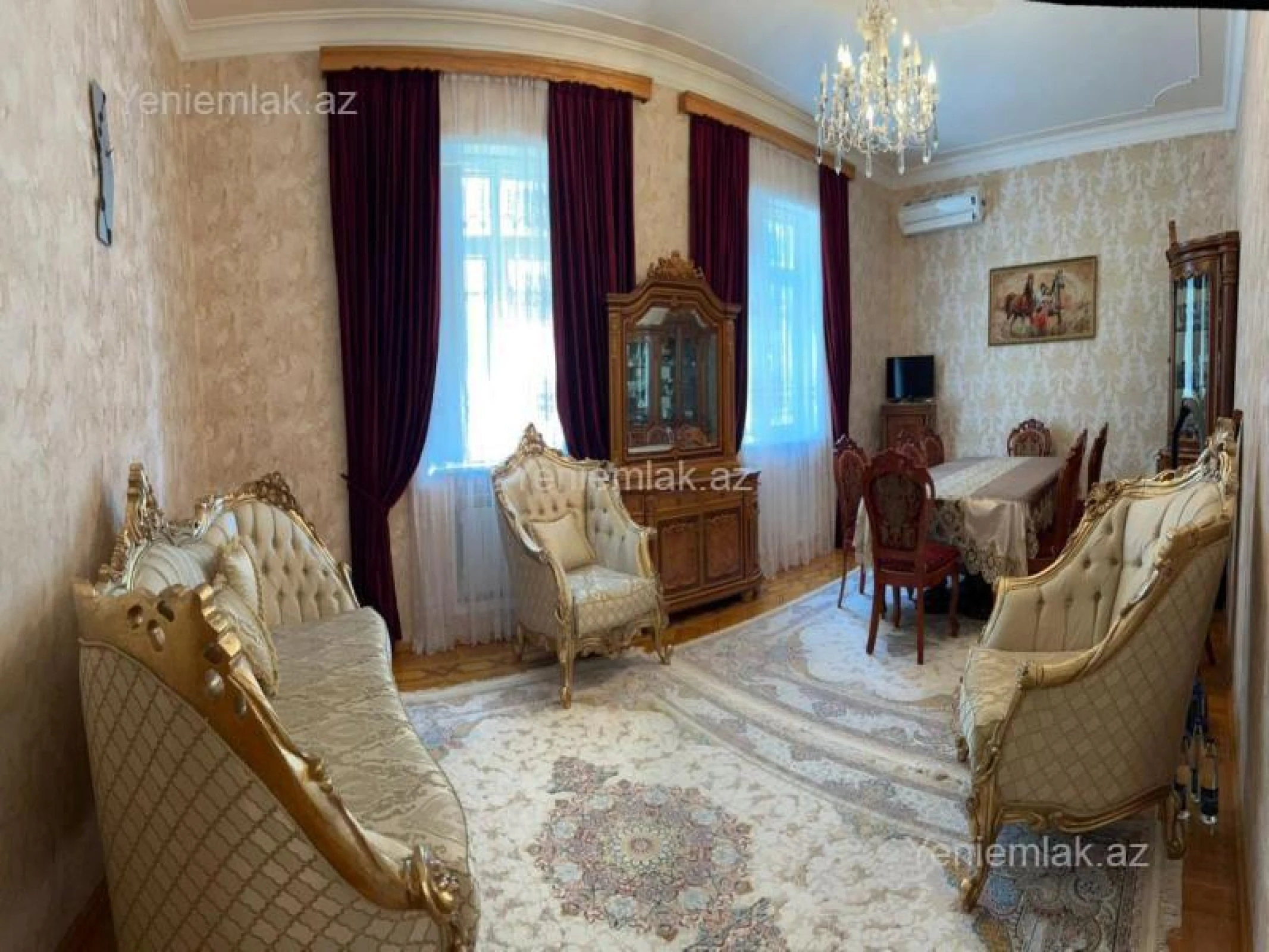 Satılır 9 otaqlı həyət evi 320 m²