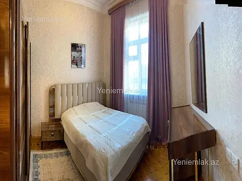 Satılır 9 otaqlı həyət evi 320 m² — Bakı, Binəqədi 9 otaq 320.00 m²