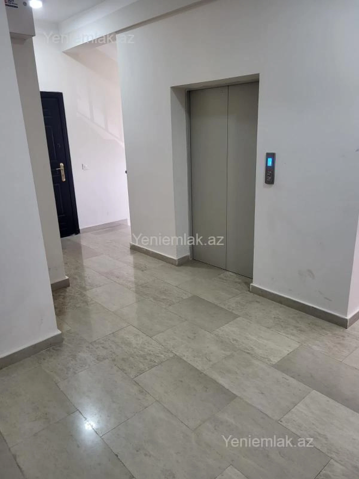 Satılır 2 otaqlı yeni tikili 65 m²