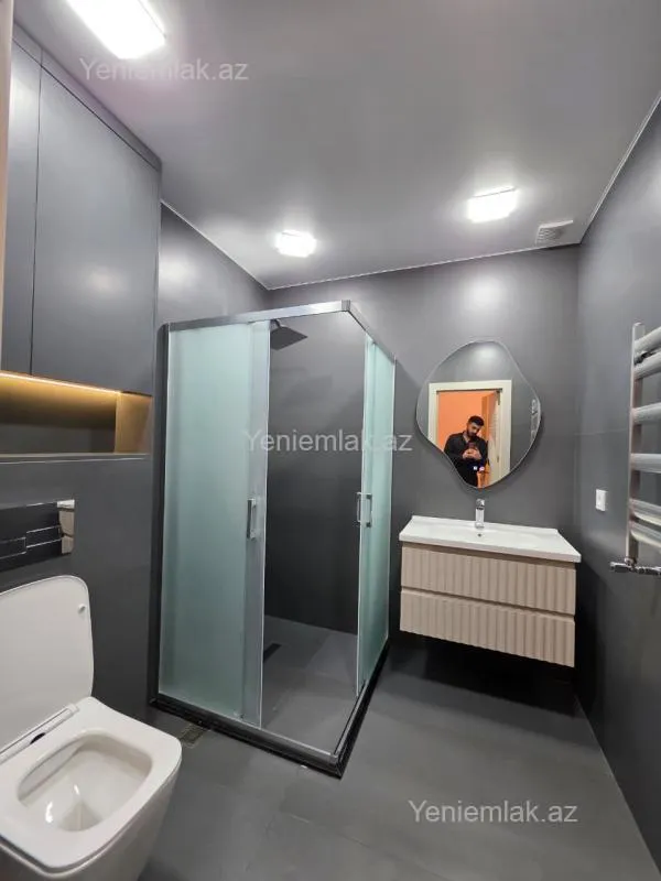 Satılır 3 otaqlı yeni tikili 120 m²