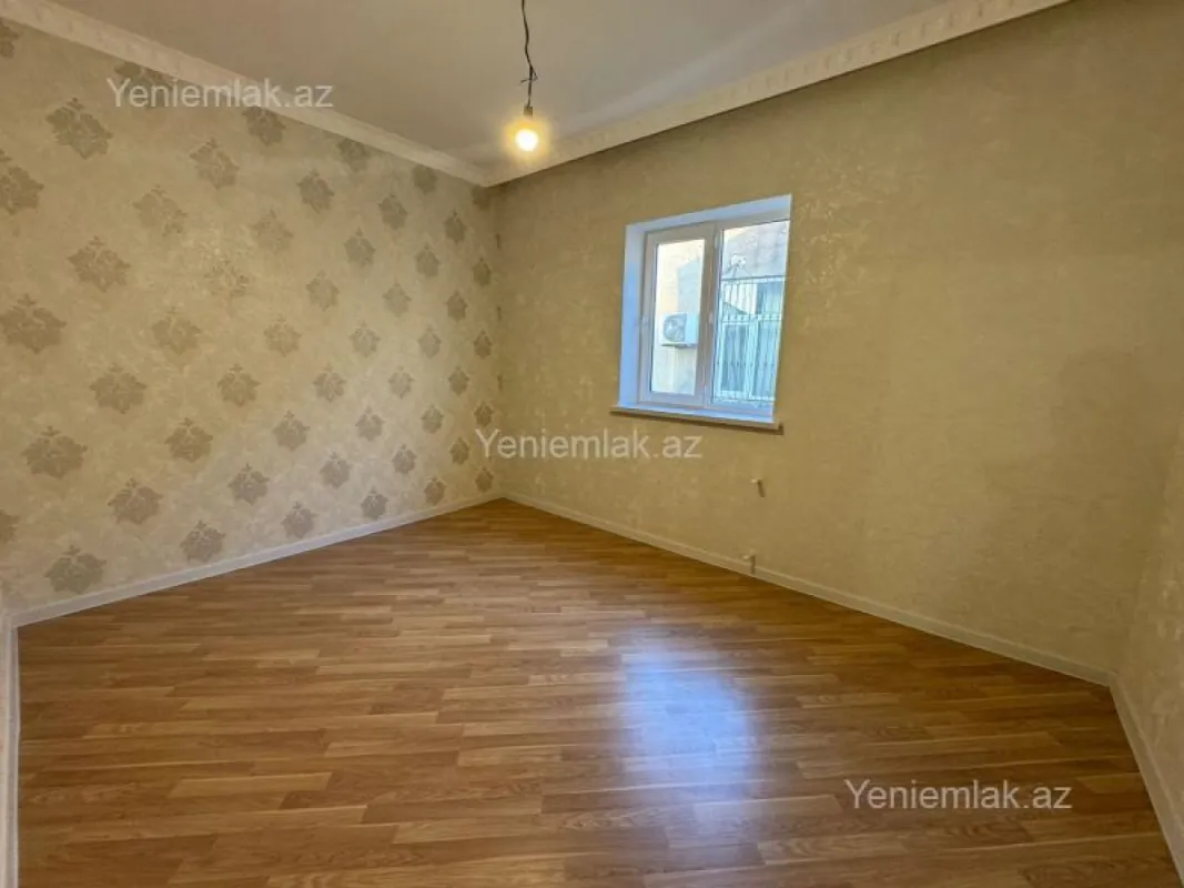 Satılır 4 otaqlı həyət evi 150 m²