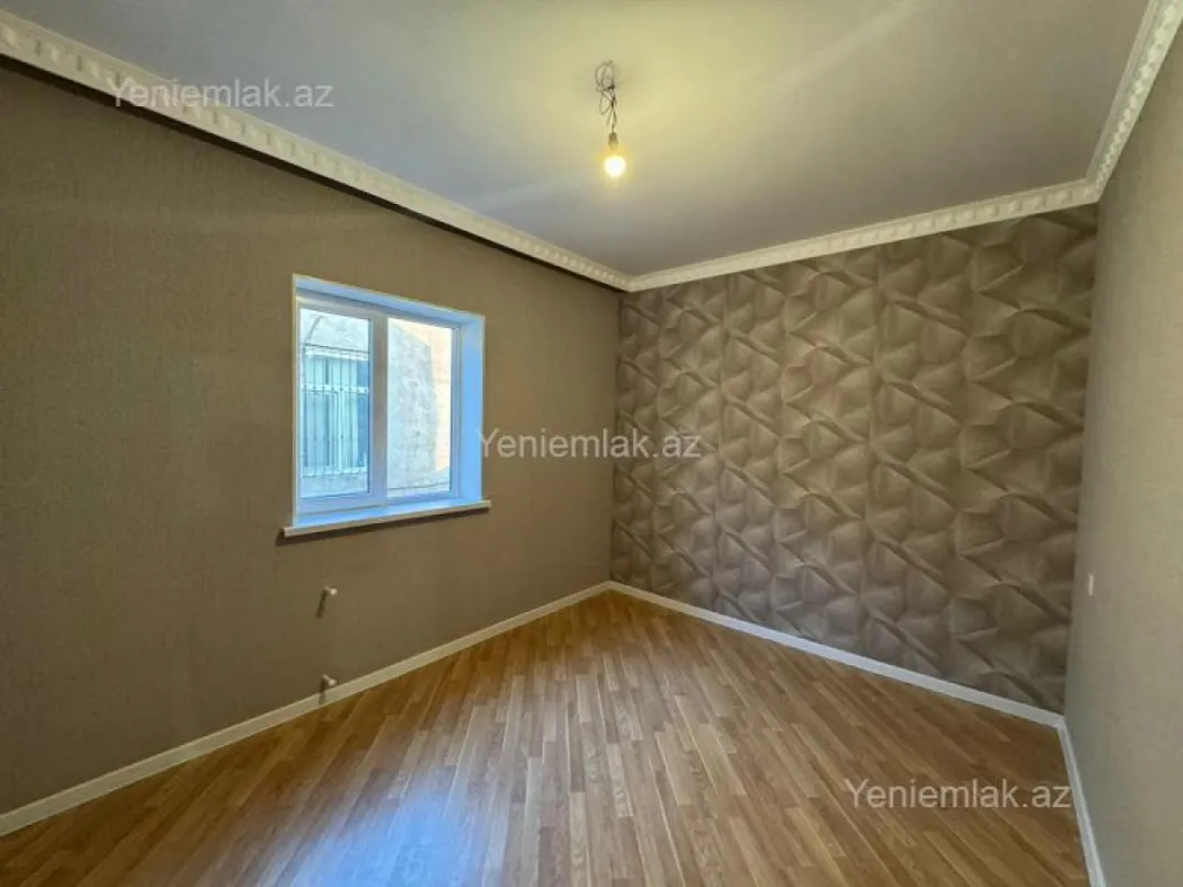 Satılır 4 otaqlı həyət evi 150 m²