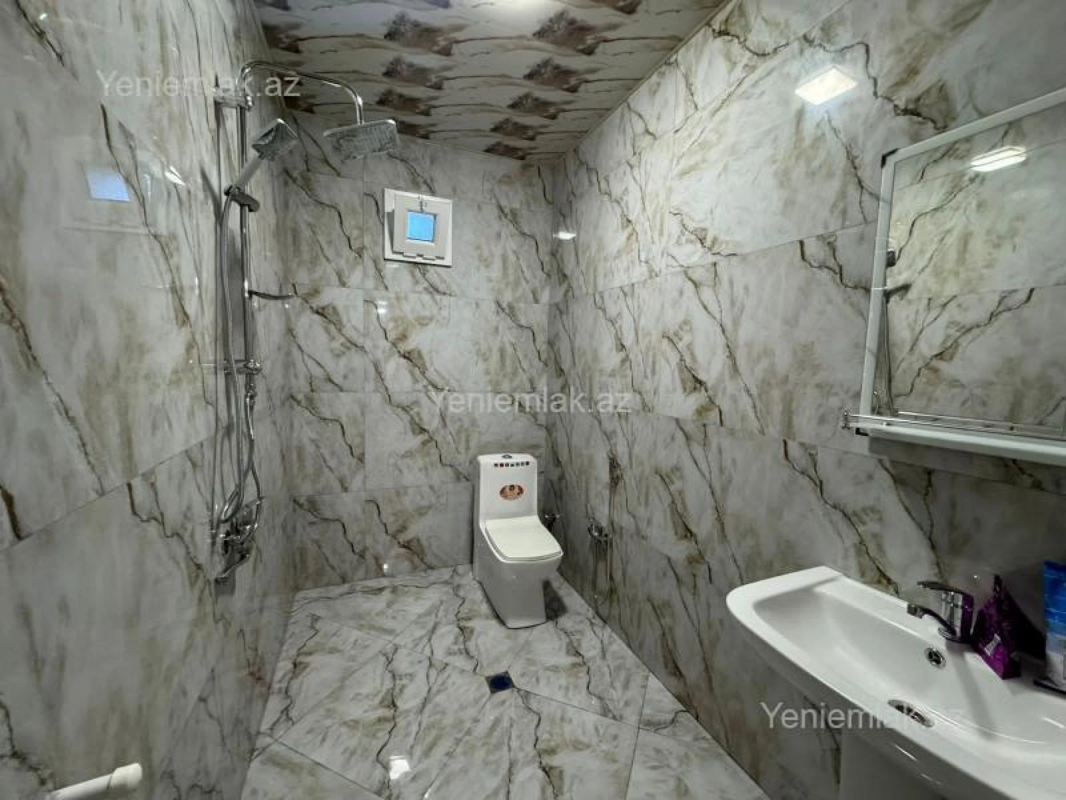 Satılır 4 otaqlı həyət evi 150 m²