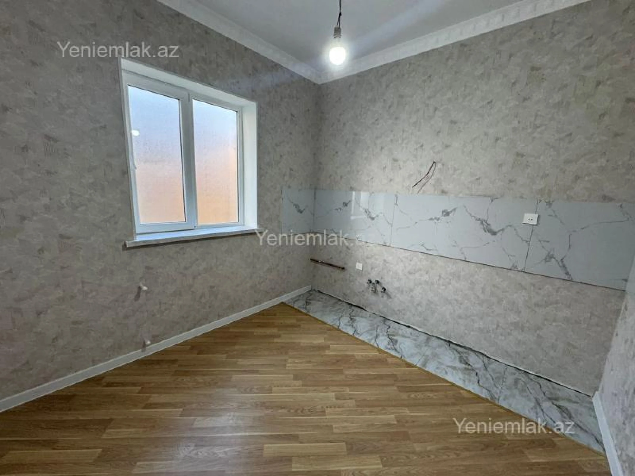 Satılır 4 otaqlı həyət evi 150 m²