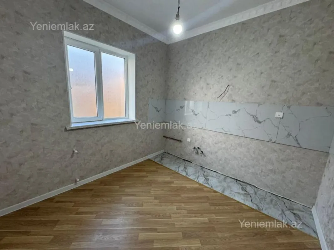 Satılır 4 otaqlı həyət evi 150 m²