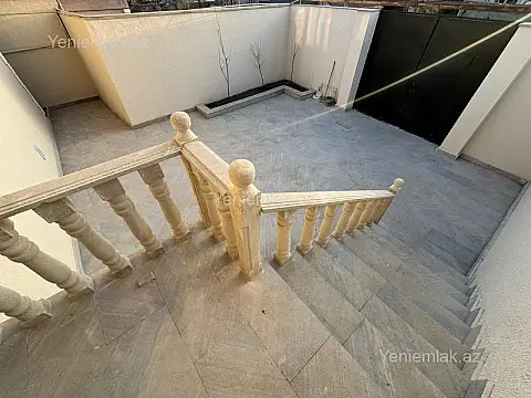 Satılır 4 otaqlı həyət evi 150 m²