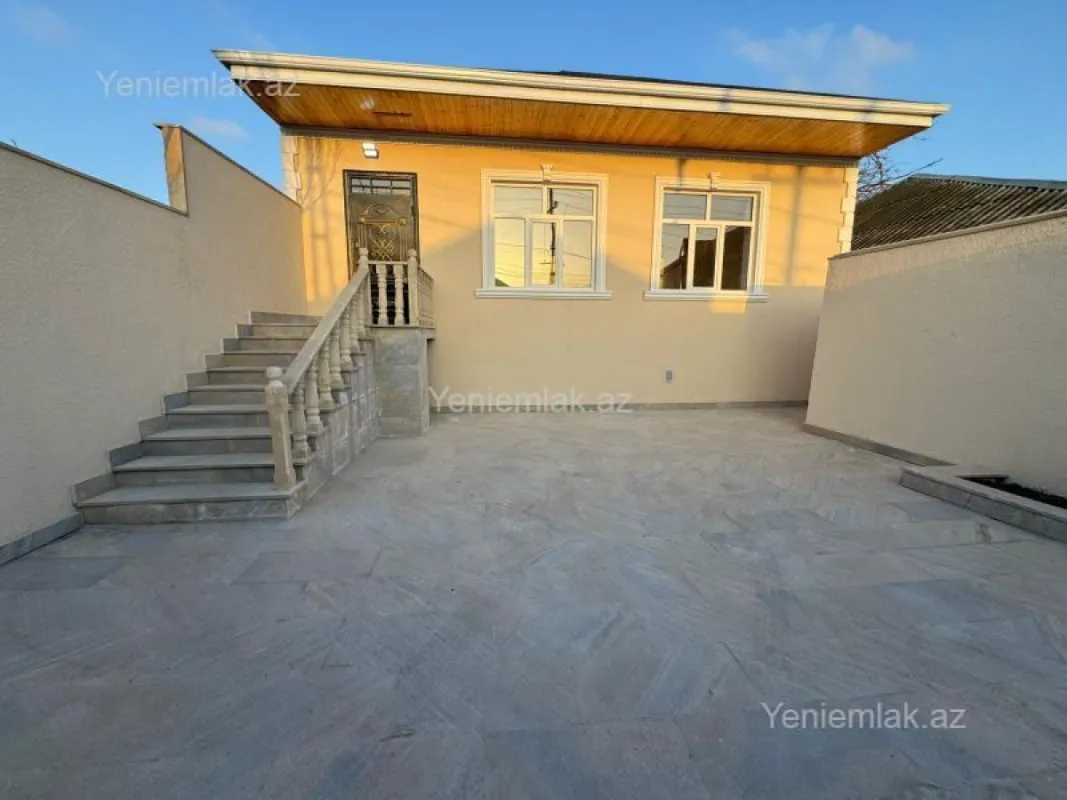 Satılır 4 otaqlı həyət evi 150 m²