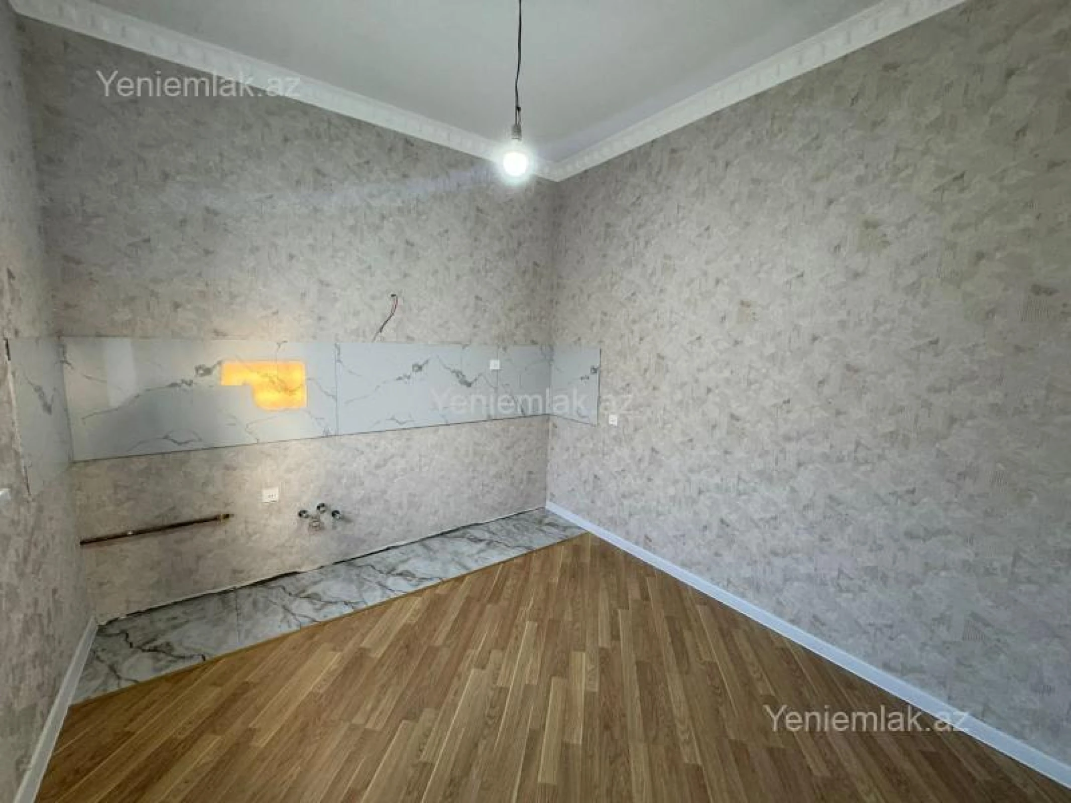 Satılır 4 otaqlı həyət evi 150 m²