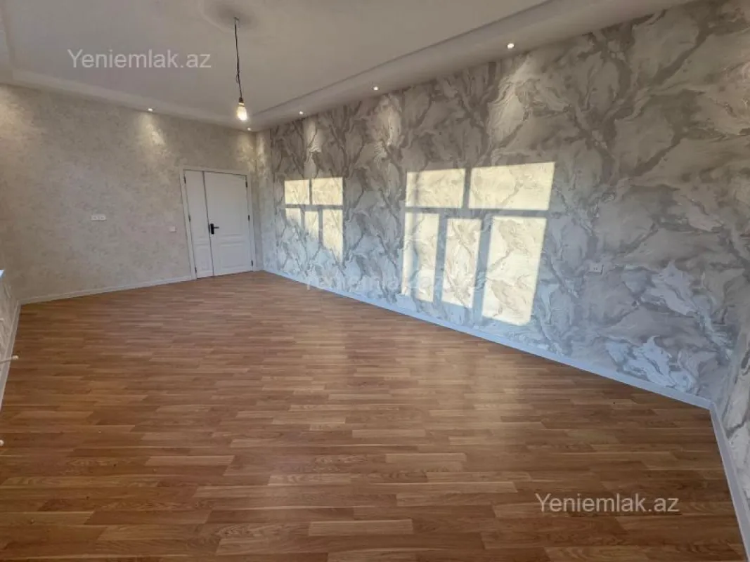 Satılır 4 otaqlı həyət evi 150 m²
