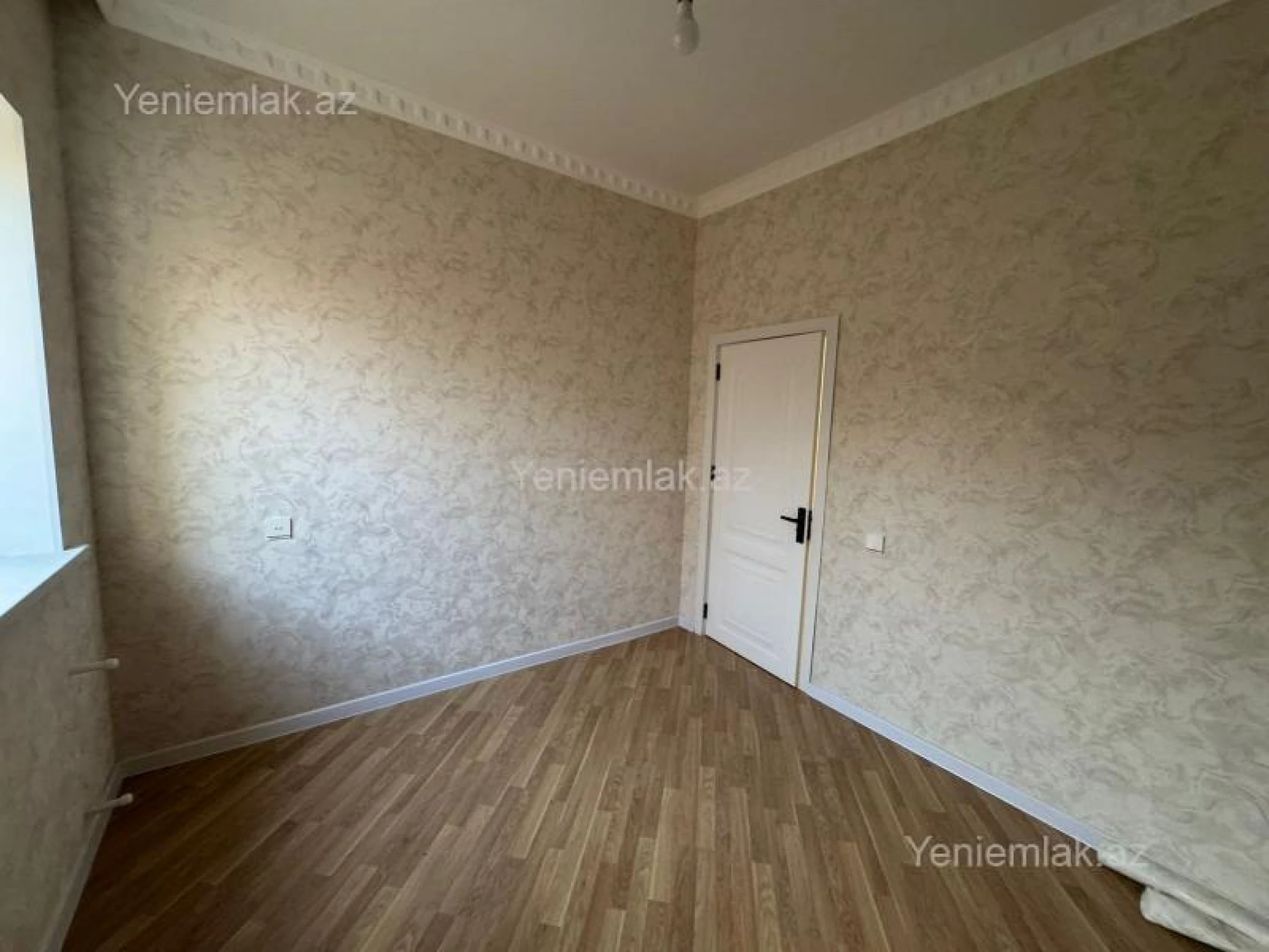 Satılır 4 otaqlı həyət evi 150 m²