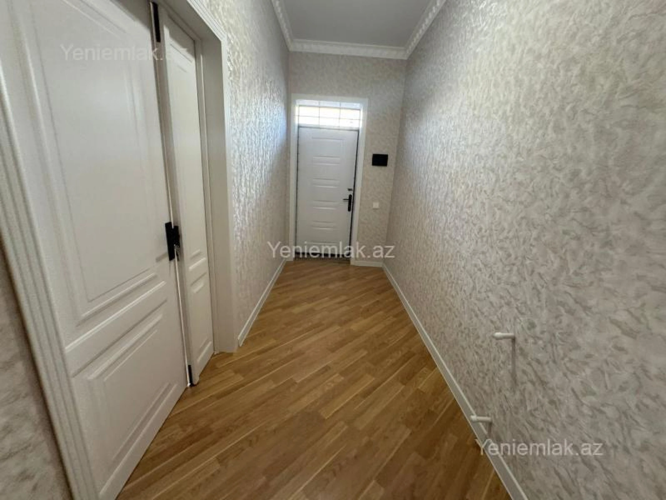 Satılır 4 otaqlı həyət evi 150 m²