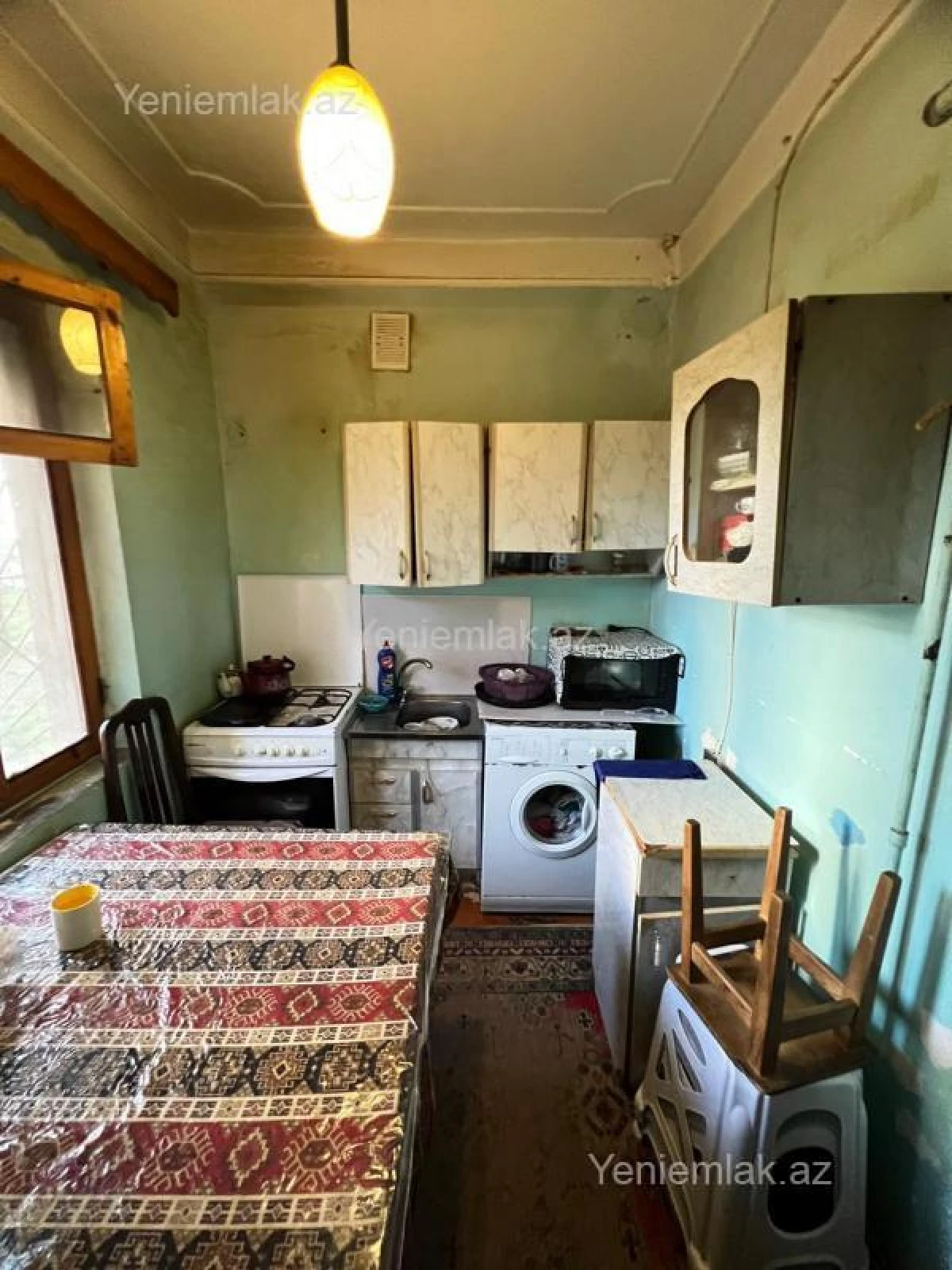 Satılır 2 otaqlı köhnə tikili 60 m²