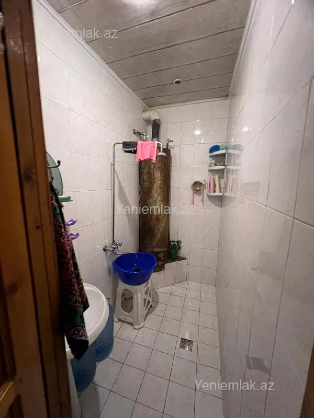 Satılır 2 otaqlı köhnə tikili 60 m²