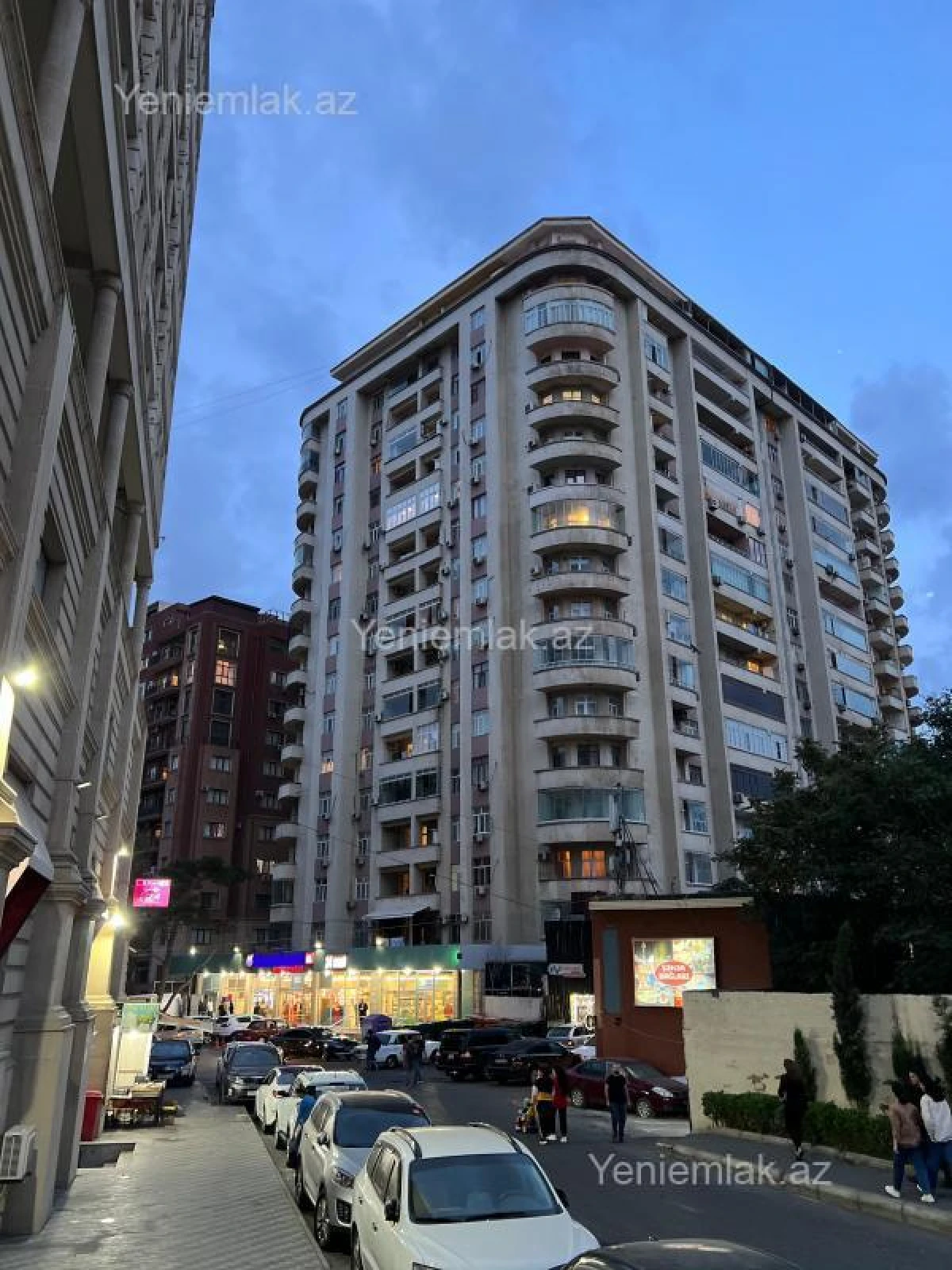 Satılır 2 otaqlı yeni tikili 120 m²