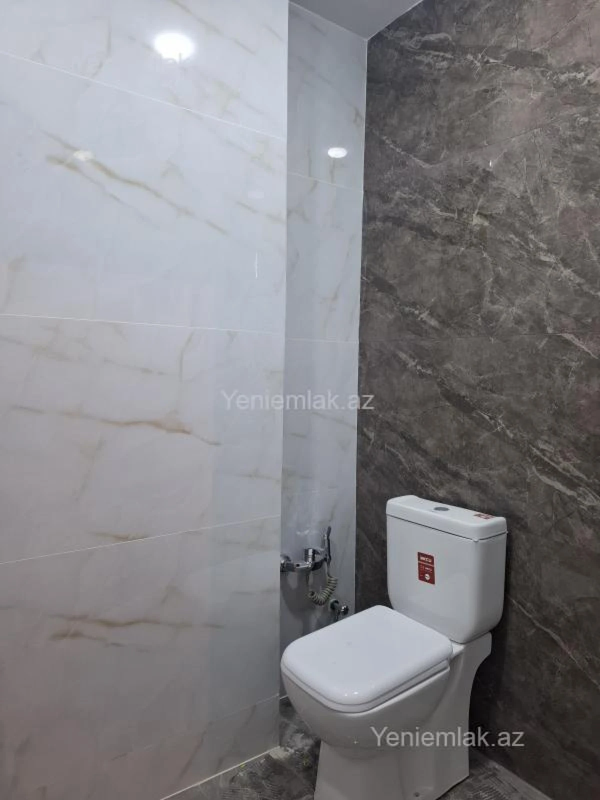 Satılır 2 otaqlı yeni tikili 63.6 m²
