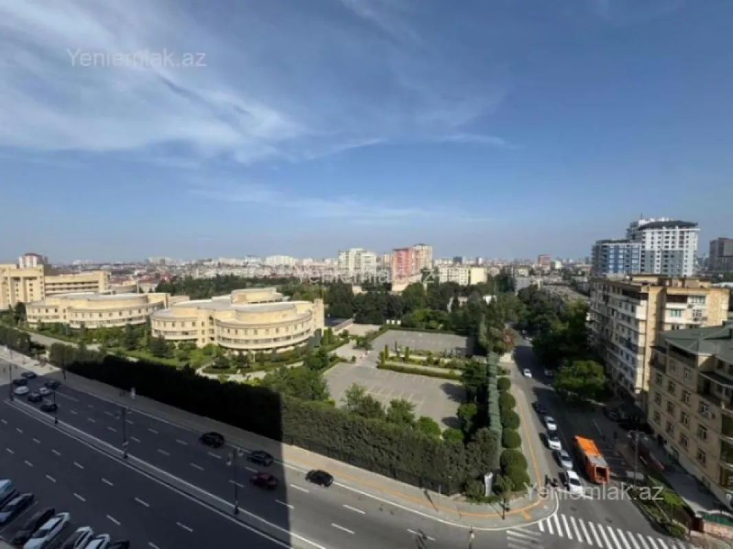 Satılır 3 otaqlı yeni tikili 117 m²