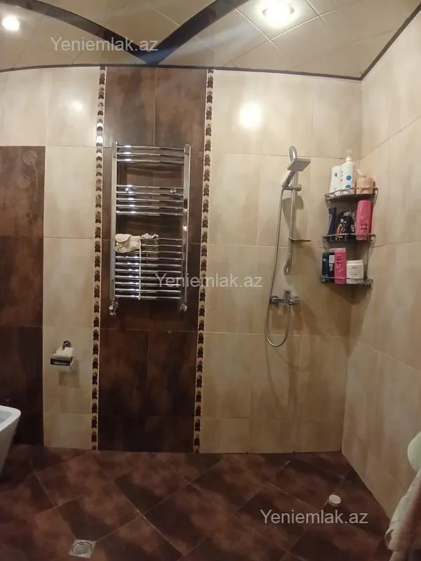 Satılır 3 otaqlı yeni tikili 117 m²