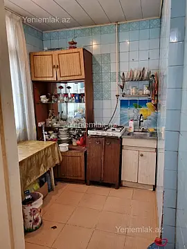 Satılır 2 otaqlı köhnə tikili 50 m²