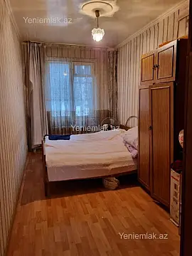 Satılır 2 otaqlı köhnə tikili 50 m²
