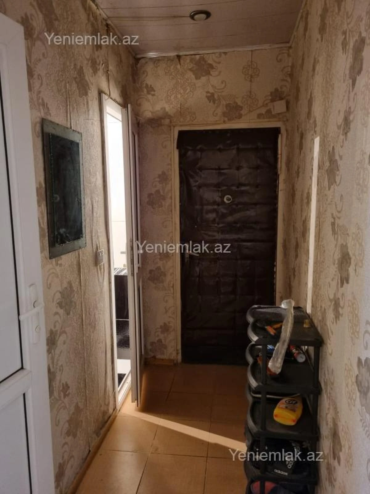 Satılır 2 otaqlı köhnə tikili 50 m²