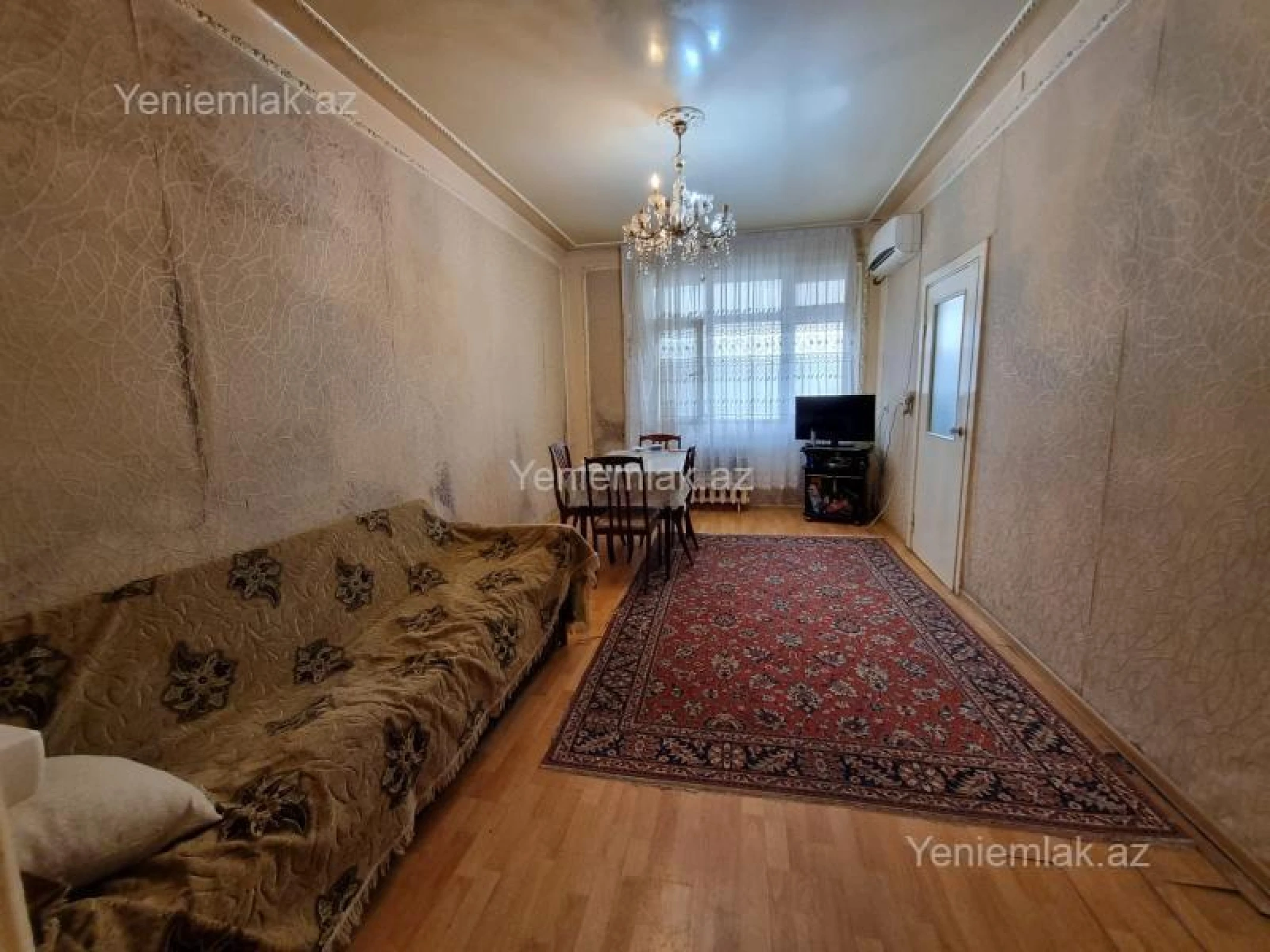 Satılır 2 otaqlı köhnə tikili 50 m²