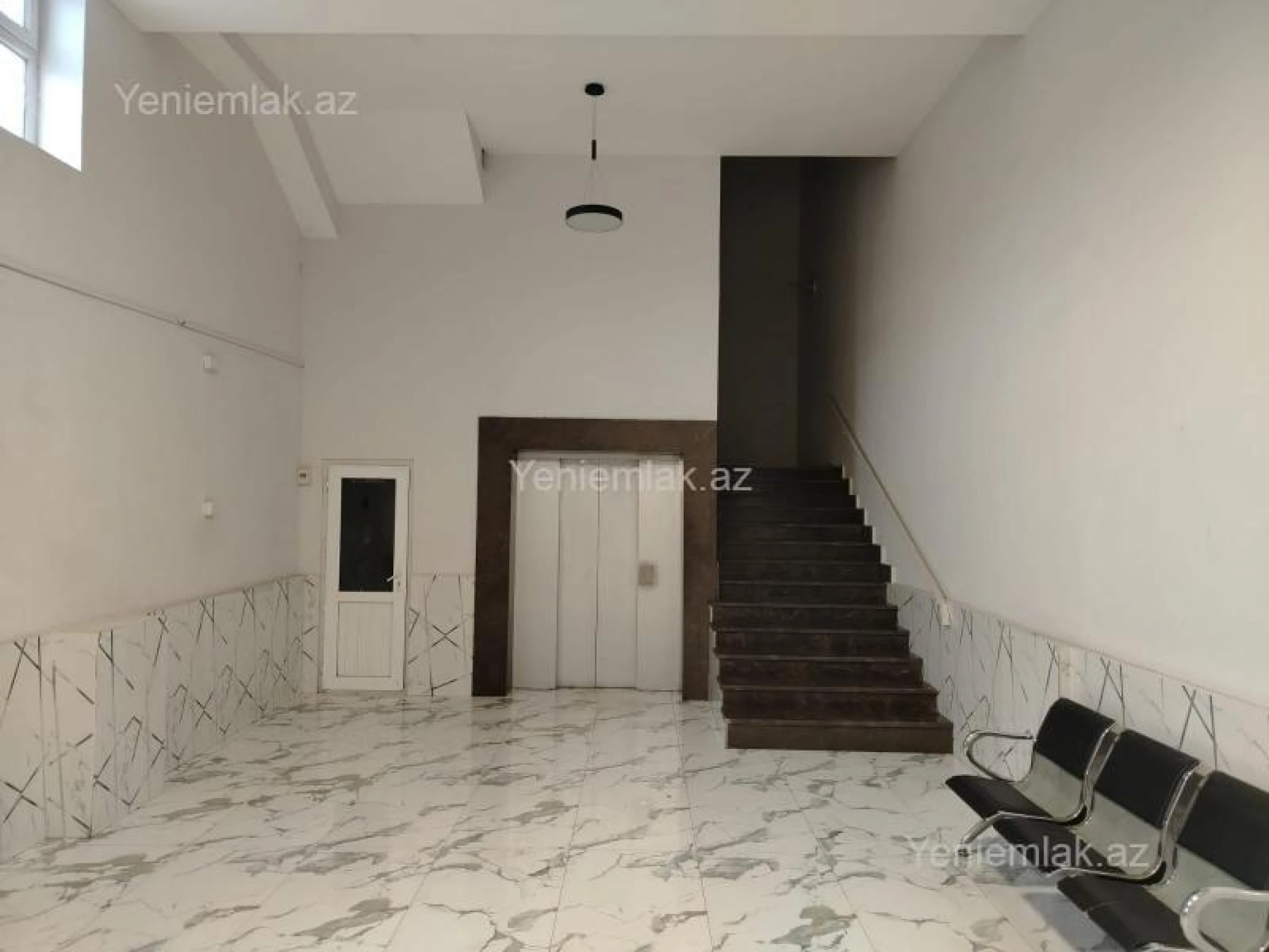 Satılır 4 otaqlı yeni tikili 160 m²