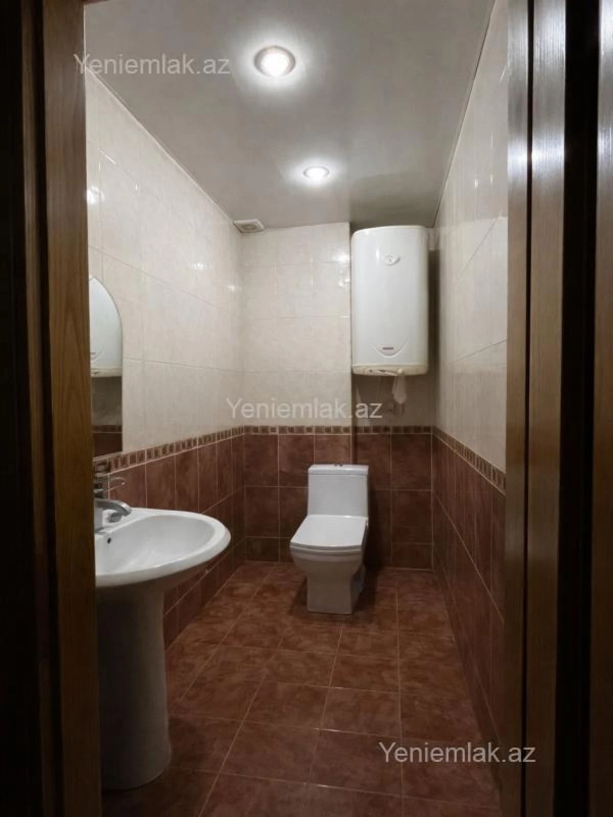 Satılır 4 otaqlı yeni tikili 160 m²